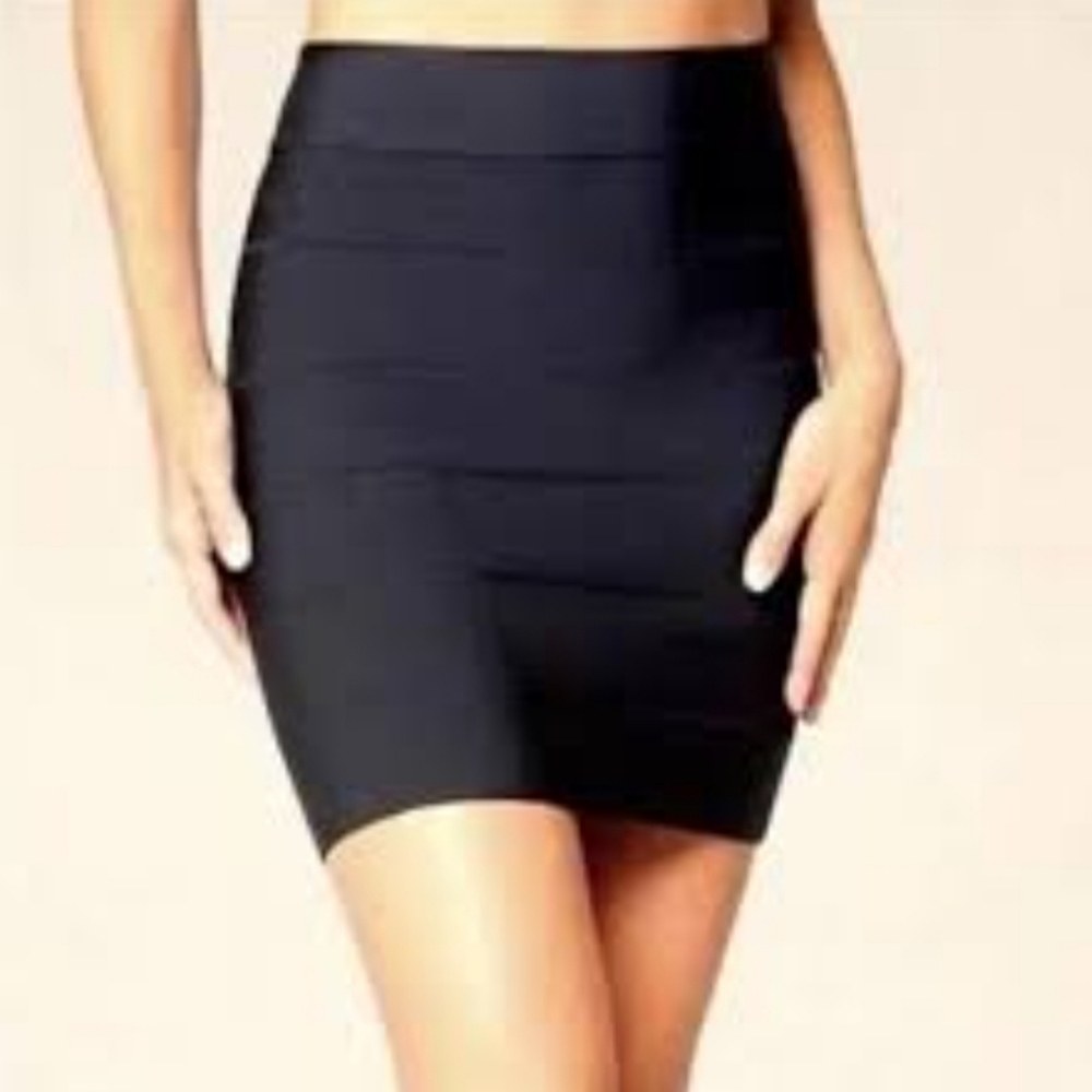 (M)🌼Monteau Bandage Mini Skirt🌼 W 12 × L 22.5"